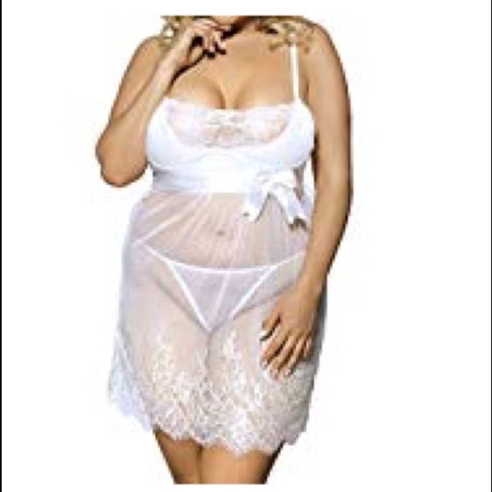 BRAND NEW Plus size Bridal lingerie set(US16/18)